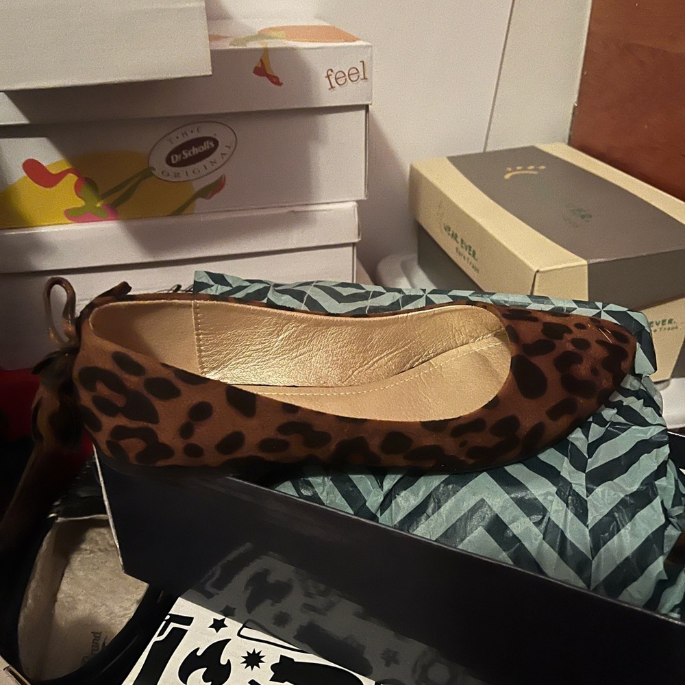 Tracy leopard print flats